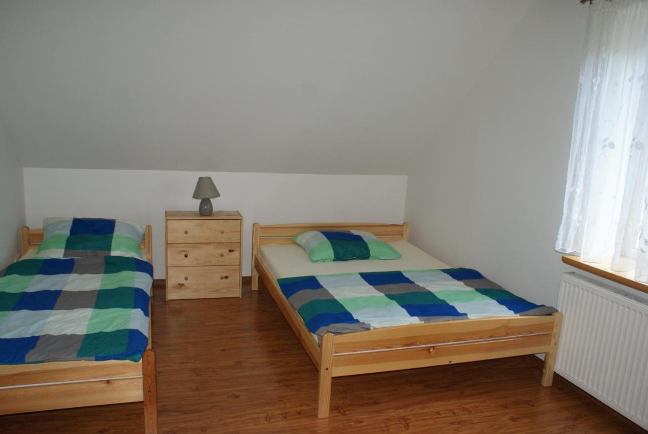 Wczasy U Juliana Apartament Drewnica Kültér fotó